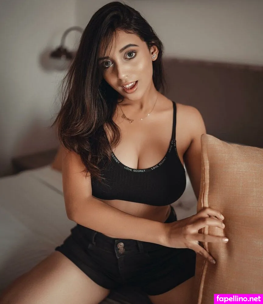 rajahraee, sreeeeeeee.__ Nude Leaked OnlyFans Photo #8w51kTkAou