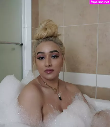 Rakhi Gill OnlyFans Thumbnail #mXMmPL3mMR