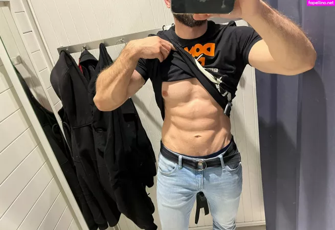 Ralph852 OnlyFans Thumbnail #CpzxLIqgHr