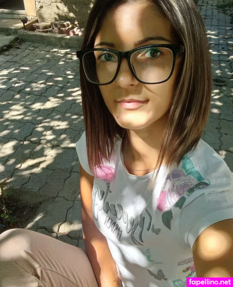 Andreeaonly19, Deea_ralu2, raluca199 Nude Leaked OnlyFans Photo #uUSukhcntn