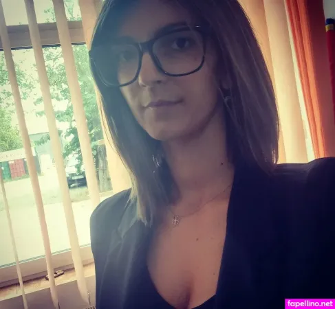 Raluca OnlyFans Thumbnail #v4UYbBOQDd