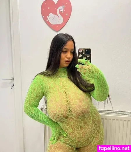 Ramona Sanziana OnlyFans Thumbnail #TISkSdzg1u