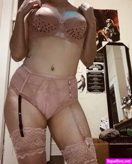 Ramonarosenola OnlyFans Thumbnail #BIDxnGCjnD