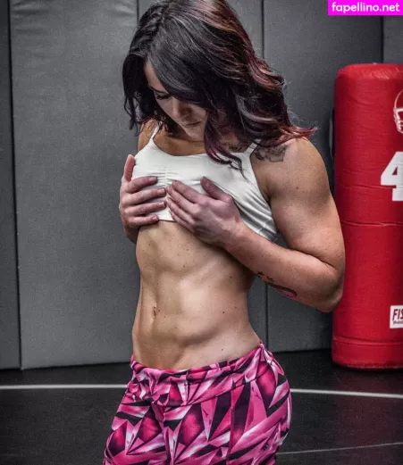 Randi Feld OnlyFans Thumbnail #nqW1RuWz39