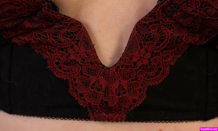 Randombathome OnlyFans Thumbnail #reWdJoNIq6