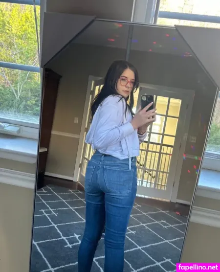 Randomjocelyn OnlyFans Thumbnail #KjirVLKy2B