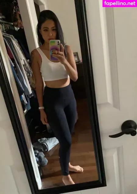 Randomsuburbanite Rose OnlyFans Thumbnail #du0EsveWAo