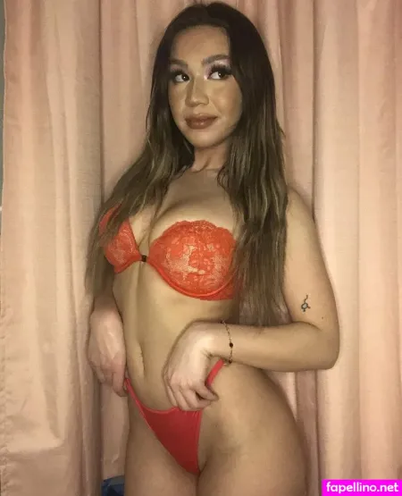 Ranedropcroptop OnlyFans Thumbnail #5kKJLVa7Eq