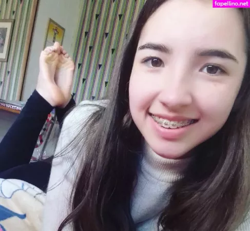 Rapha Feet OnlyFans Thumbnail #lRCrGgKIiL