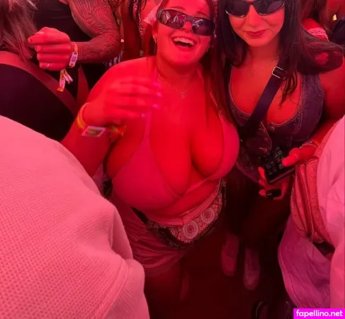 Raphaela S OnlyFans Thumbnail #TDEosy08cD