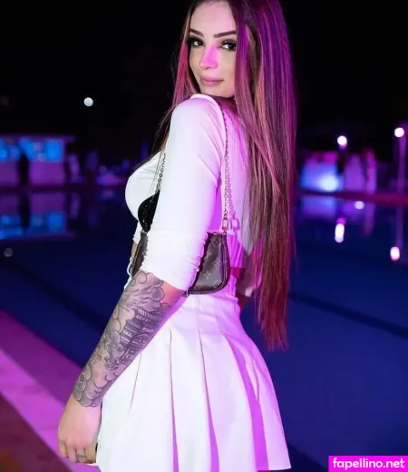 Raphaela OnlyFans Thumbnail #8ovIqsxYhz