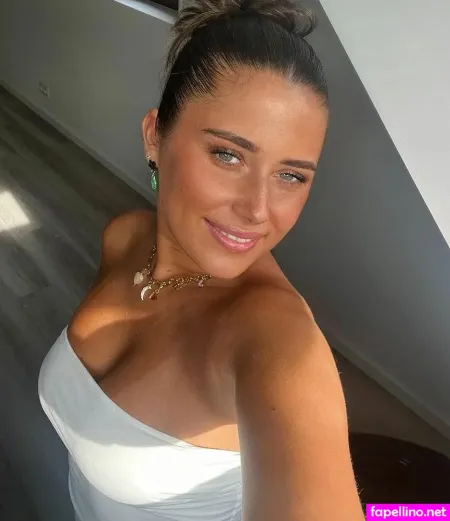 Raphaella Deuringer OnlyFans Thumbnail #d3s4iS8Opp