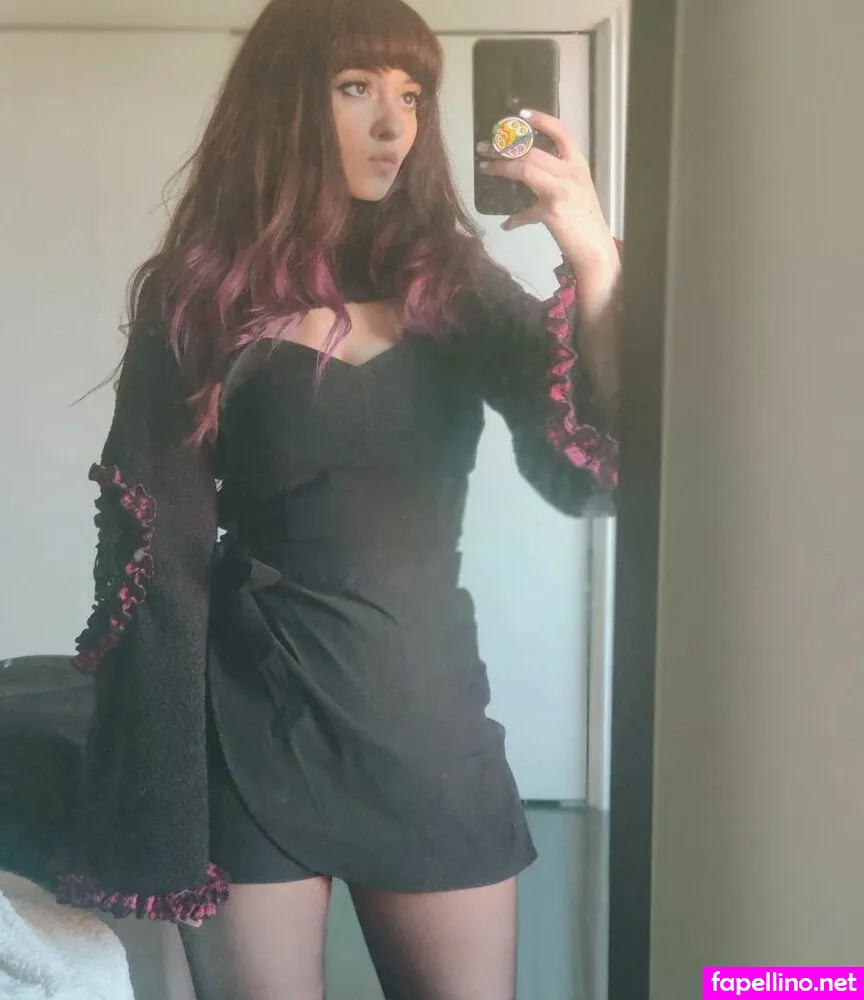 bridgeeeg, raphdeslandes Nude Leaked OnlyFans Photo #10kLXAPdAM