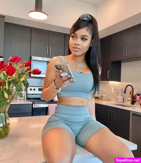 Rappers Daughters OnlyFans Thumbnail #RUILNQc1pS