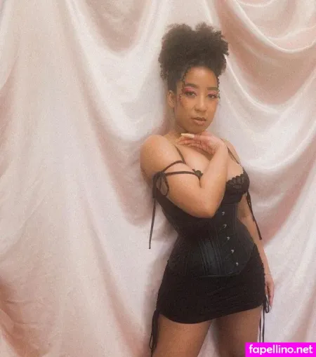 Rappers Daughters OnlyFans Thumbnail #YRTnEhANEQ