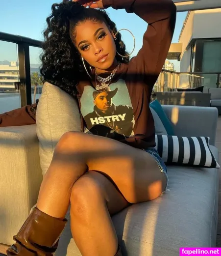 Rappers Daughters OnlyFans Thumbnail #kJW6ODUMpD