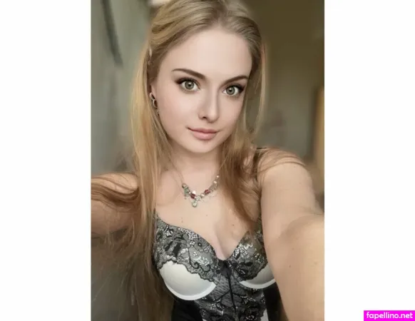 Rapunzel98 Main Profile Photo