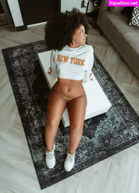 Raquel Mendes OnlyFans Thumbnail #F8RLrrY3P8