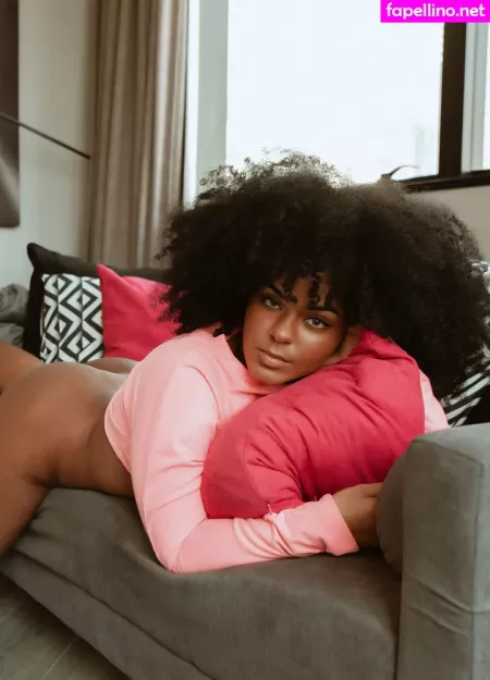 Raquel Mendes OnlyFans Thumbnail #KvrXEMNaZo