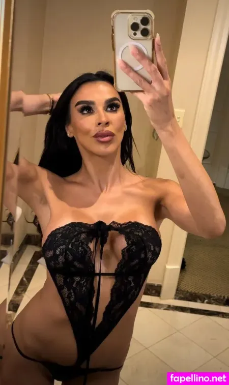 Raquel Petit OnlyFans Thumbnail #Vaj2SMagoM