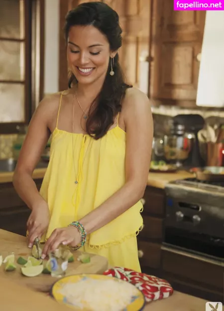 Raquel Pomplun OnlyFans Thumbnail #AzMhCU4ROn