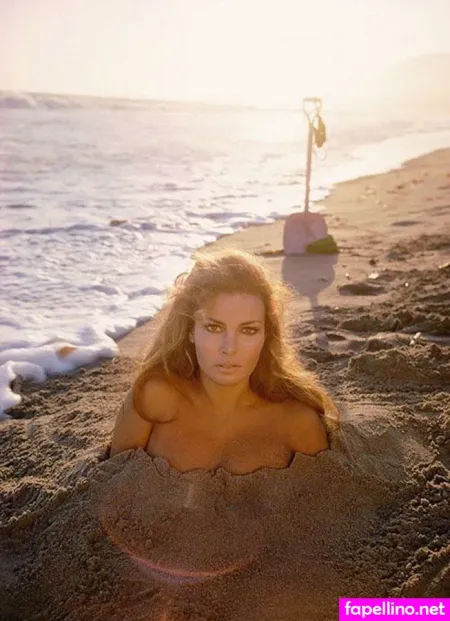 Raquel Welch OnlyFans Thumbnail #goZo3F5Zsr