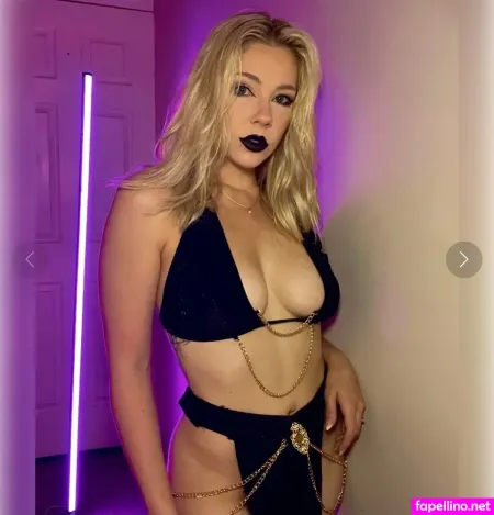 Rarahsosa OnlyFans Thumbnail #jdF7MZT2Fn