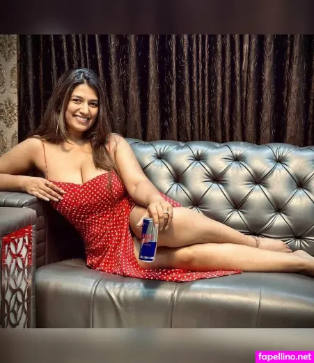 Rasha Kirmani OnlyFans Thumbnail #TVdAK1QAUF