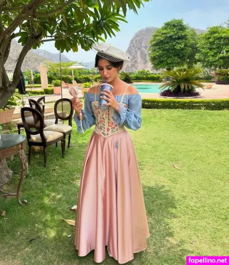 Rasha Thadani OnlyFans Thumbnail #XwuunXDr11