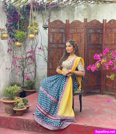 Rasha Thadani OnlyFans Thumbnail #gOKBNMi3fR