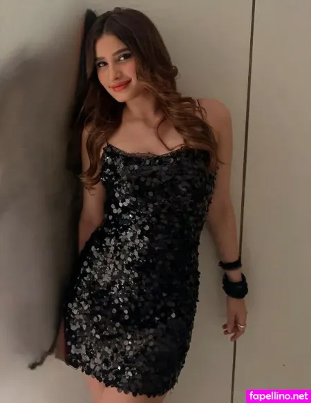 Rasha Thadani OnlyFans Thumbnail #y43Bk1imNv