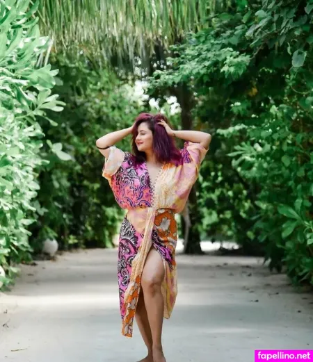 Rashami Desai OnlyFans Thumbnail #hbha3bslNm