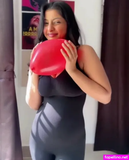 Rashi Singh OnlyFans Thumbnail #4r0ibLopw5