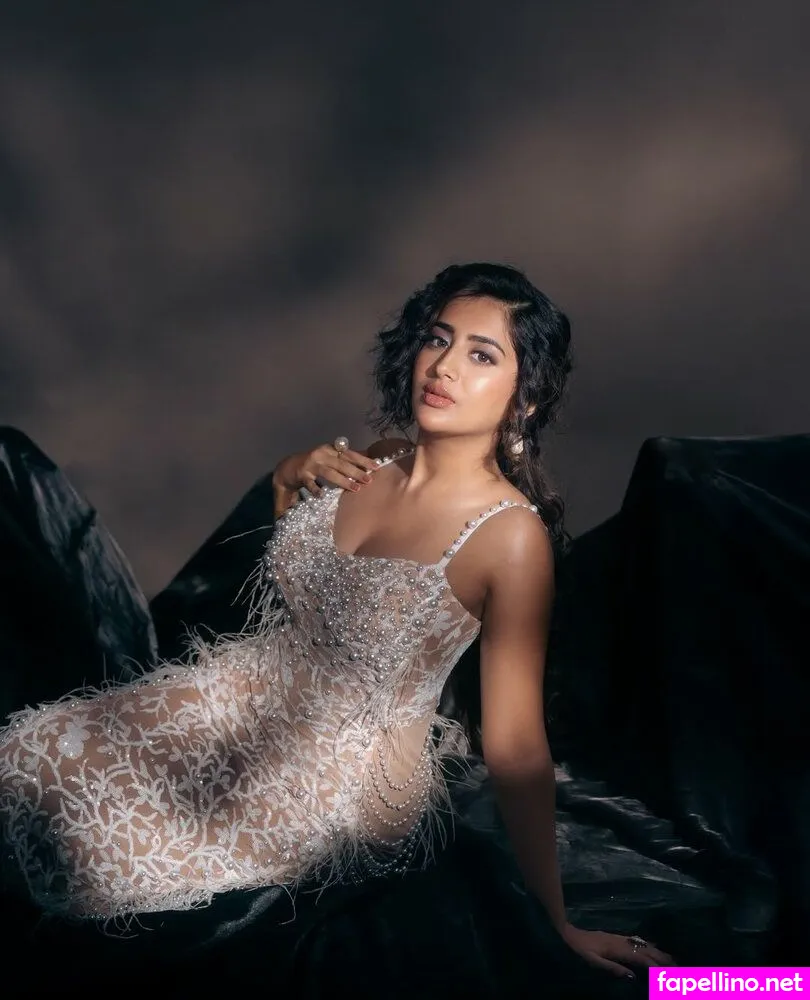 rashisingh Nude Leaked OnlyFans Photo #VHvX6ac0UV