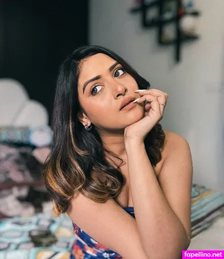 Rashu Dobriyal OnlyFans Thumbnail #DiN1O4xKMl