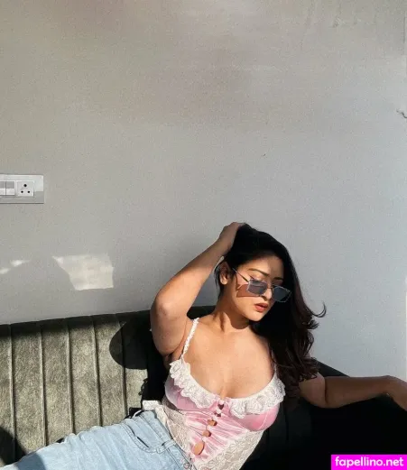 Rashu Dobriyal OnlyFans Thumbnail #onklWRUeyZ