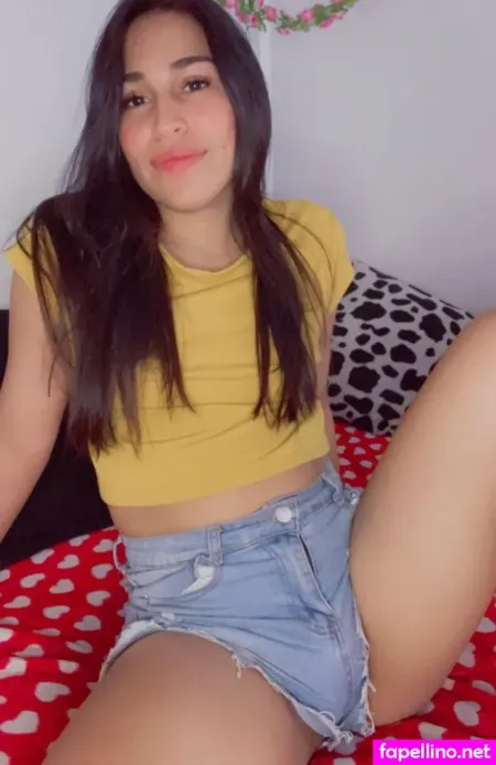 Raspberry With Creamfree OnlyFans Thumbnail #wJY5fuRnVV