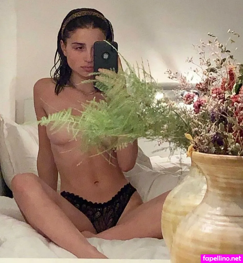 Camelia Bourbon, French Moroccan, rasta.queen1, rastacame Nude Leaked OnlyFans Photo #pSAh5ppn3D