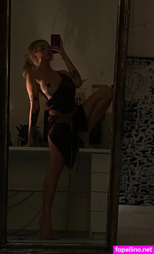 ratisuraja, saraswati Nude Leaked OnlyFans Photo #0rwiKF8Gs7