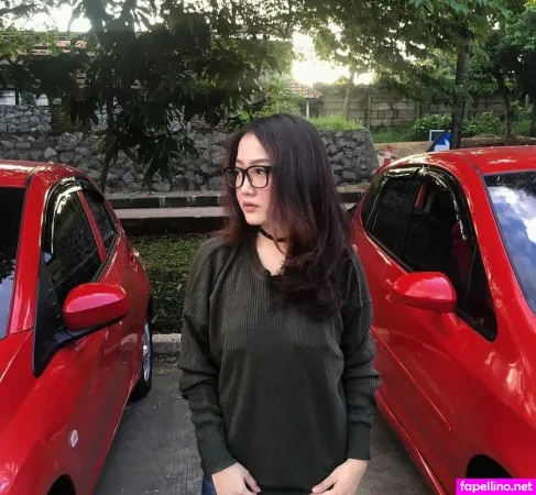 Ratu Desmi Azalia OnlyFans Thumbnail #BXR2U973Y5
