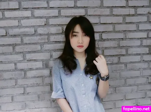 Ratu Desmi Azalia OnlyFans Thumbnail #XYqZUymuh9