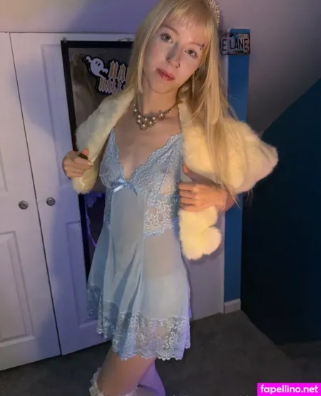 Ravebrittney OnlyFans Thumbnail #nxH7PWrlYb