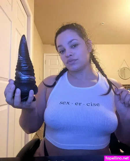 Ravemamas OnlyFans Thumbnail #0zgLCA8LSD