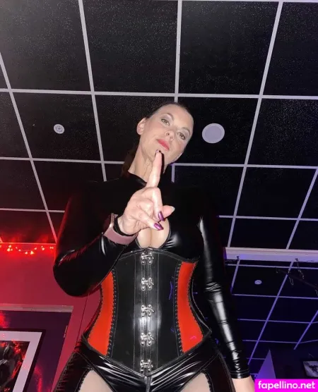 Raven Charm OnlyFans Thumbnail #PpCG3F4RIQ