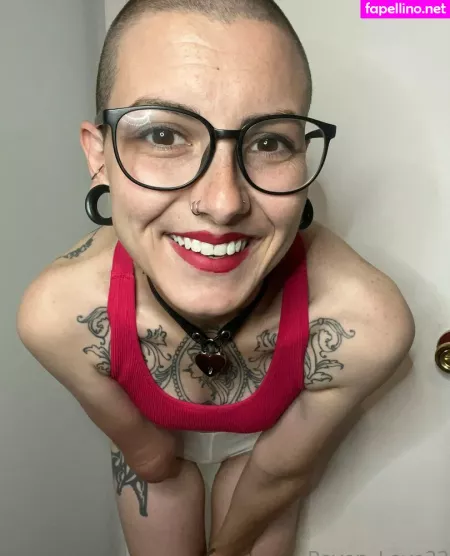 Raven Love22 OnlyFans Thumbnail #30ZHHQ9IaX