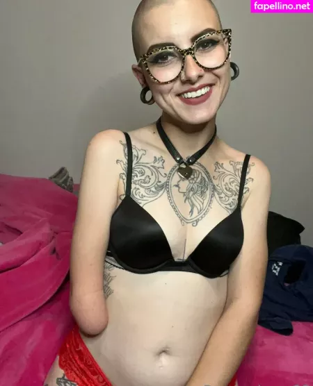 Raven Love22 OnlyFans Thumbnail #BFfUtM13WS