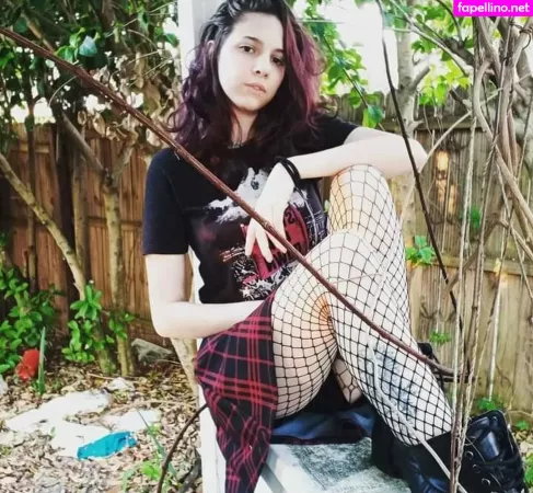 Raven Nyx52 OnlyFans Thumbnail #nJ3KR6RmwO