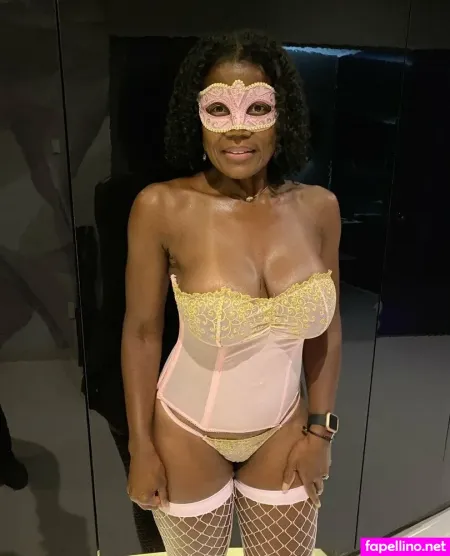 Raven Swallowz OnlyFans Thumbnail #Vh7I5KL3IB