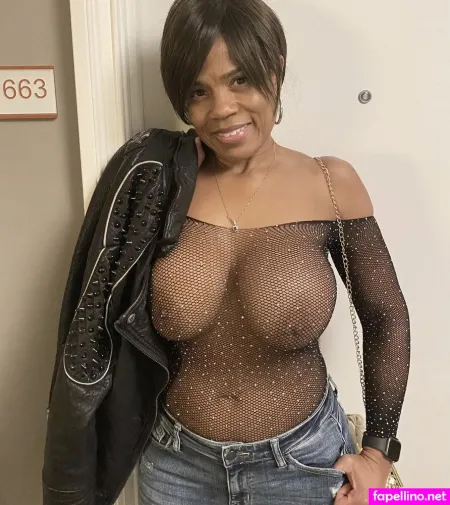 Raven Swallowz OnlyFans Thumbnail #x2IeLO4ngW