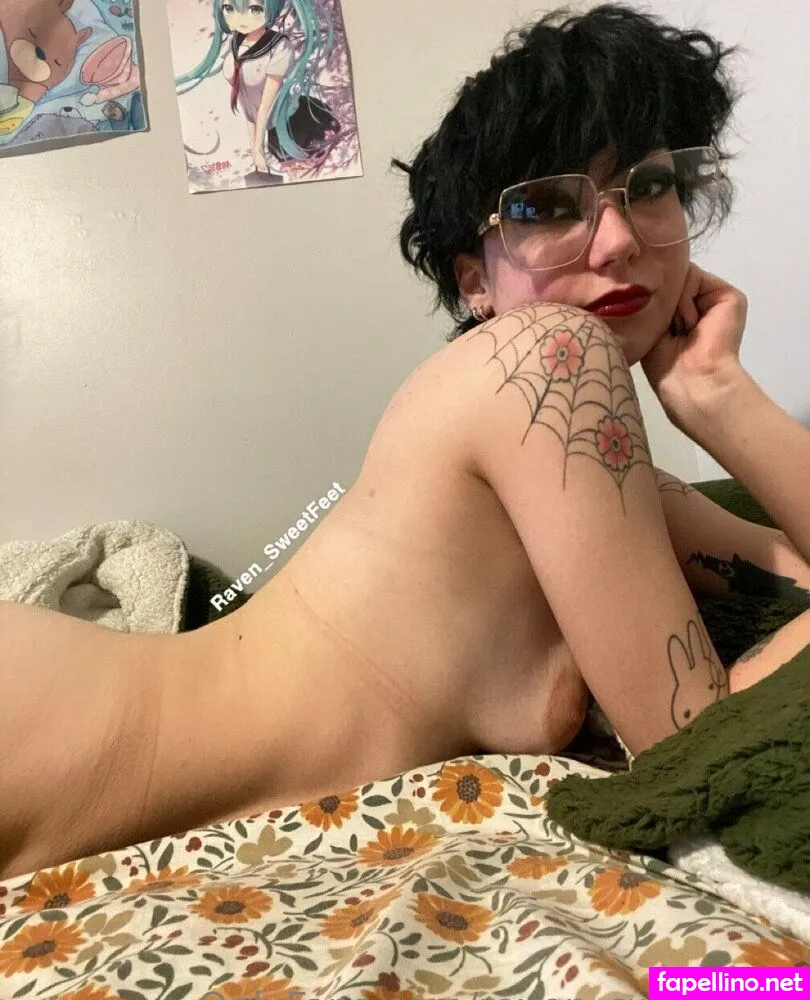 raven_sweetfeet, rxvenrie Nude Leaked OnlyFans Photo #S9qWUXs64m